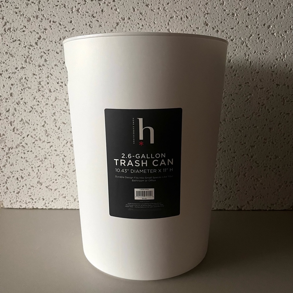 2.6 Gallon Trash can 10.43” Diameter X 11” H